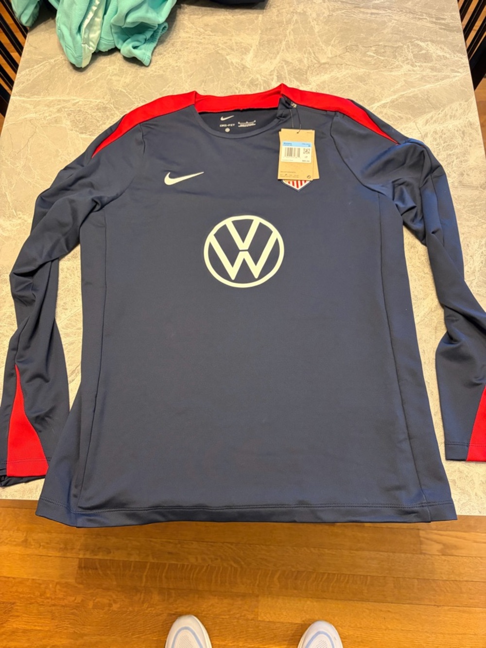 Nike 2024 STORM-FIT Strike Drill Top in Women's Size M